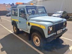 1999 Land Rover Defender 90 SW