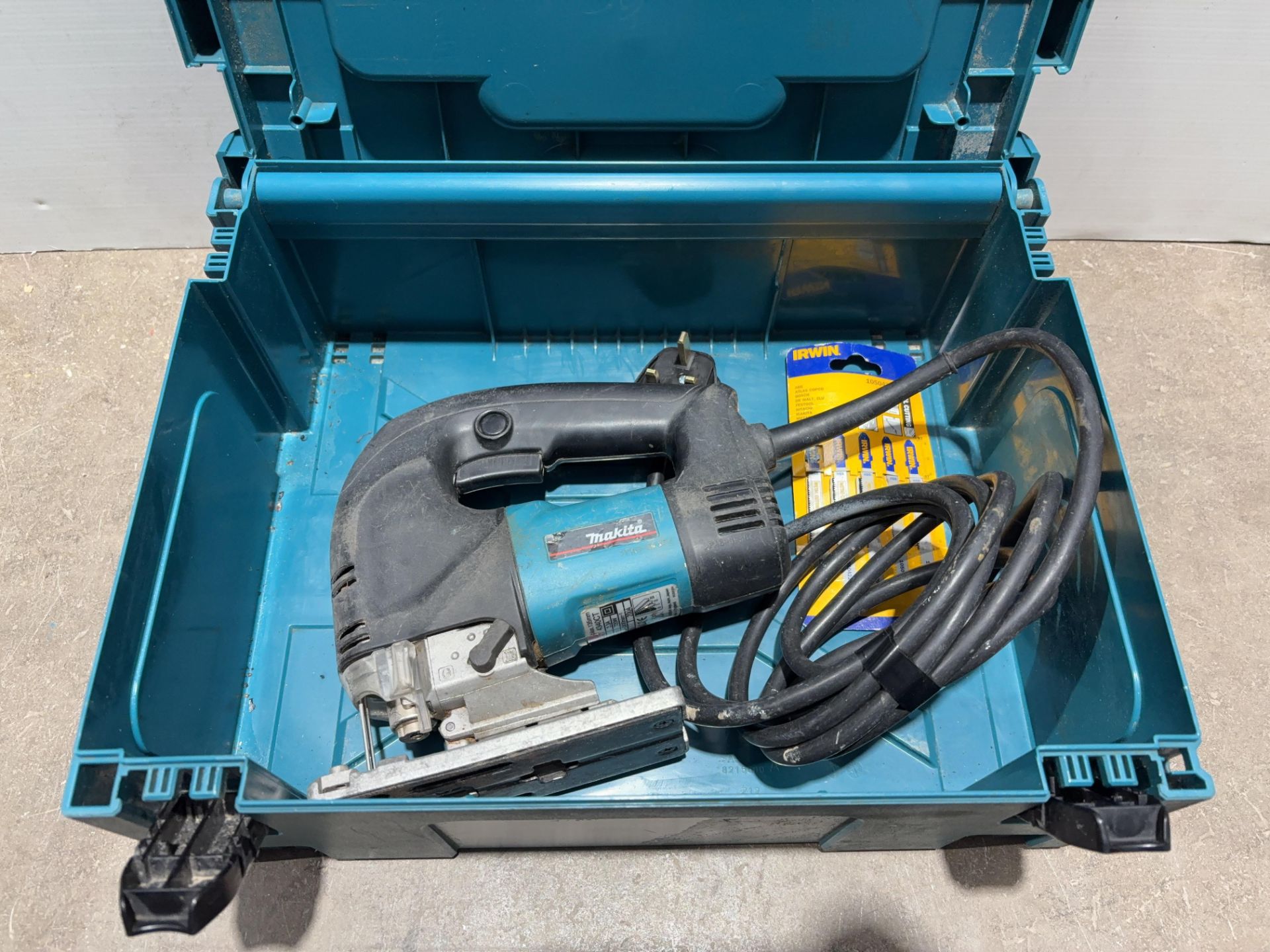 Makita 4340CT 240v jigsaw