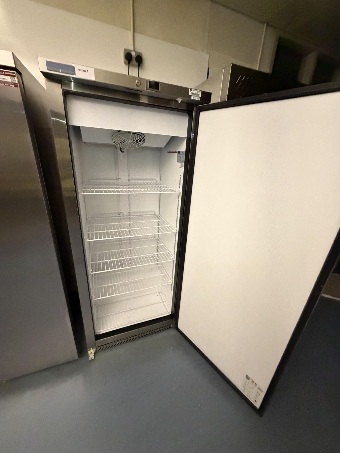 Contents of the commercial canteen and Kitchen consisting of - 2 x Rational electric Self Cooking Ce - Image 30 of 118