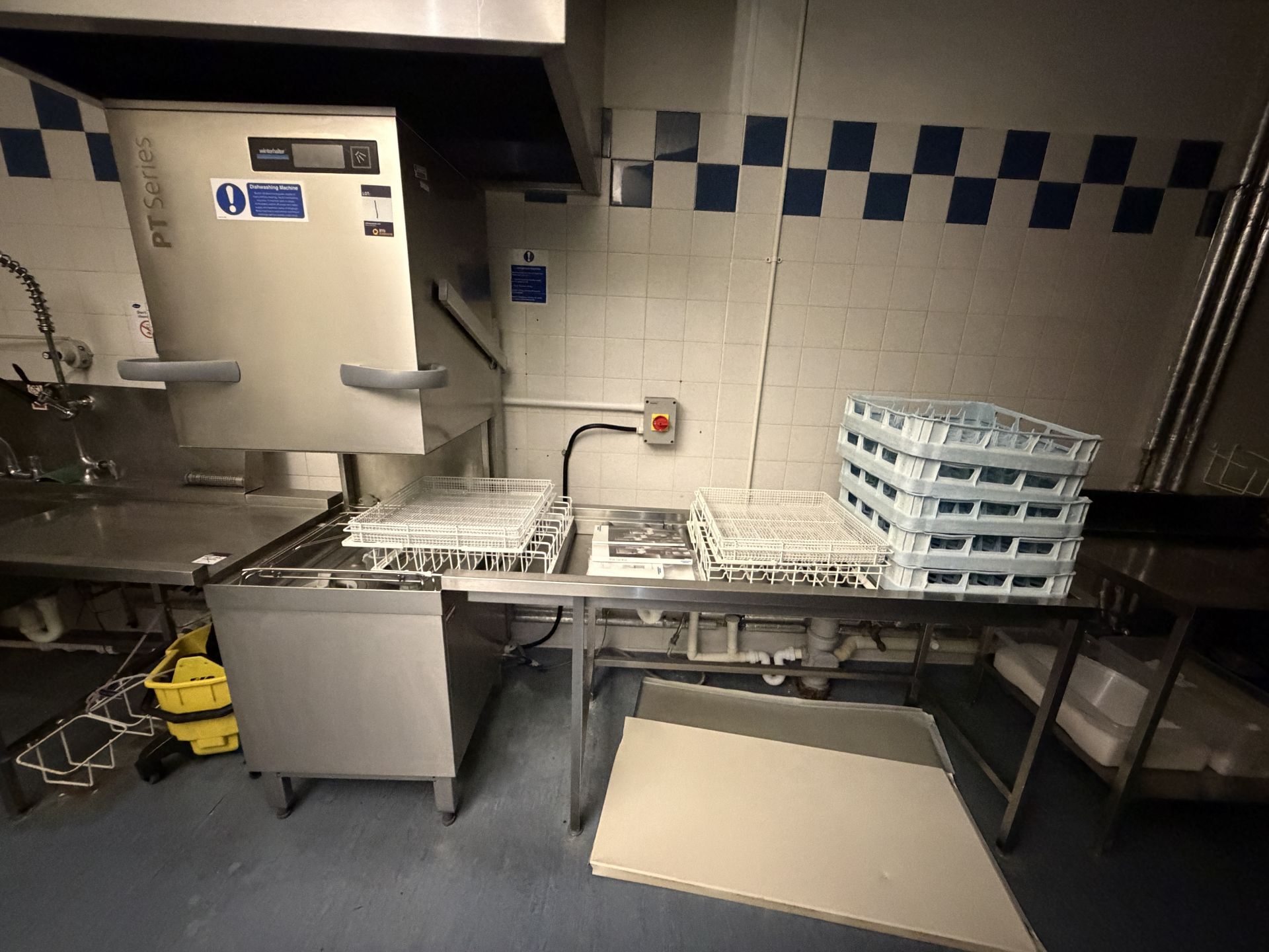 Contents of the commercial canteen and Kitchen consisting of - 2 x Rational electric Self Cooking Ce - Image 81 of 118