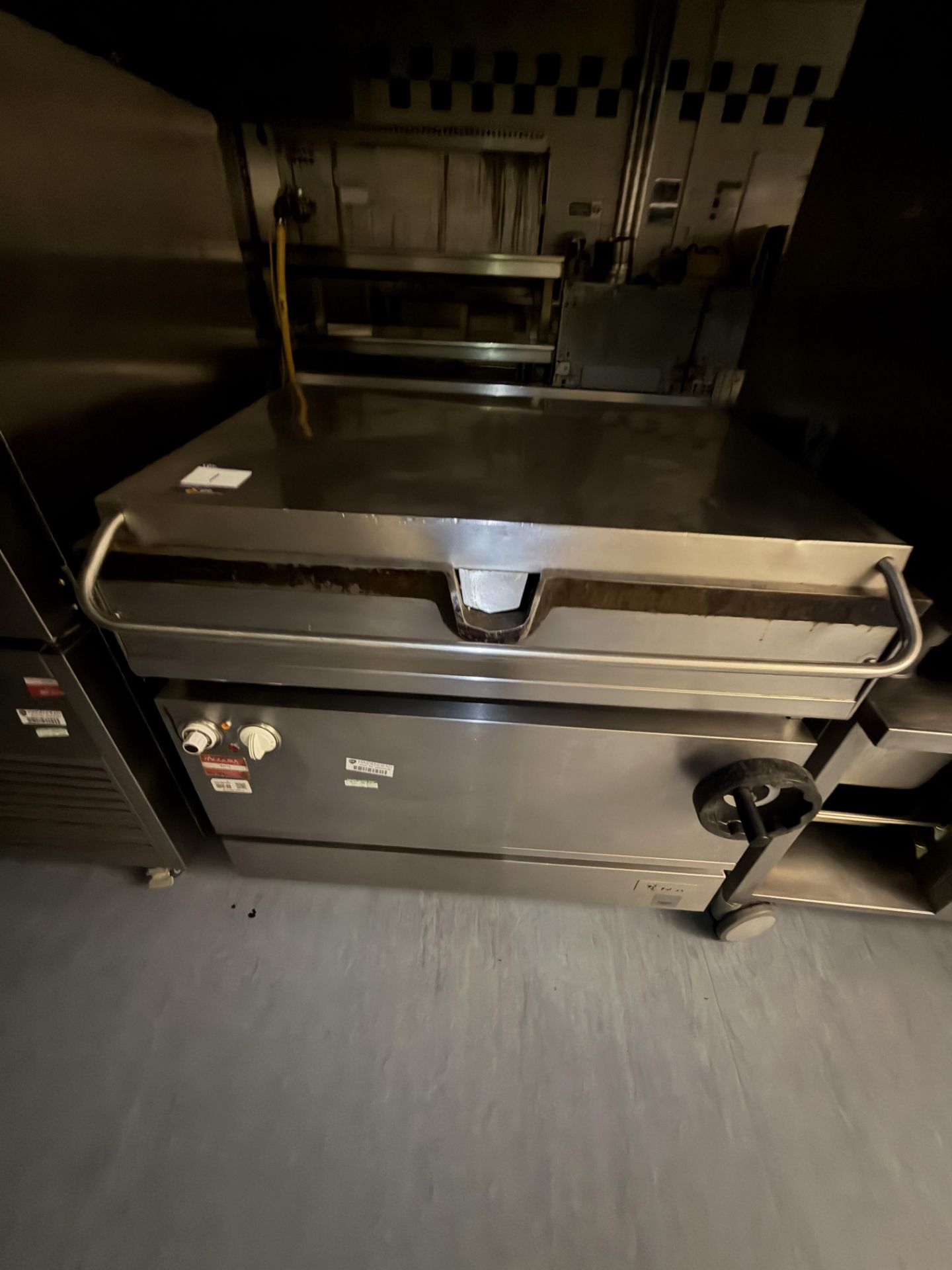 Contents of the commercial canteen and Kitchen consisting of - 2 x Rational electric Self Cooking Ce - Image 10 of 118