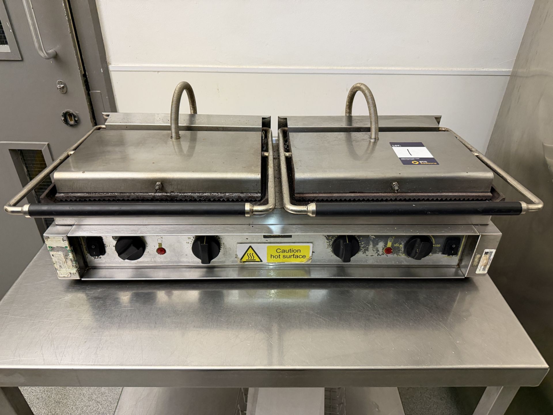 Contents of the commercial canteen and Kitchen consisting of - 2 x Rational electric Self Cooking Ce - Image 104 of 118