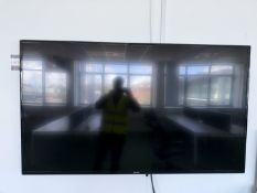 Samsung TV Screen. 65'' TV Screen. No controls. (Please note this lot is located in the 1st Floor Of