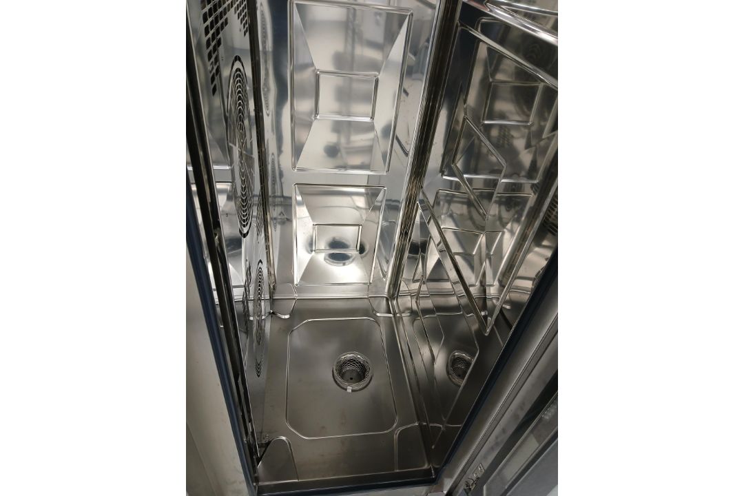 Rational iCombi Pro Combi Oven (Model Number: LM100FG.AXAXXX, Type: A3/B23, Serial Number: G21SJ2307 - Image 14 of 19
