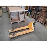 Pedestrian Pallet Truck with Onboard Digital Scales