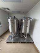 6 x 316 SS Malrex 300 Ltr Vacuum liquid Storage Vessel. YOM 1999. This lot is Buyer to Remove. Pleas