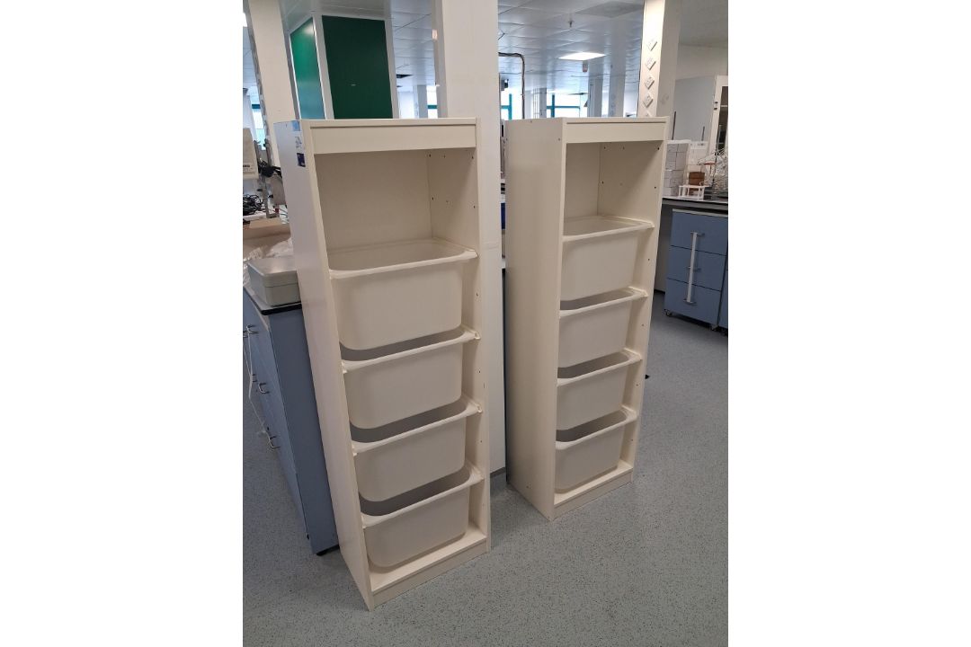 2x 3 Bay and 2 x 1 Bay Storage Units - Image 4 of 5