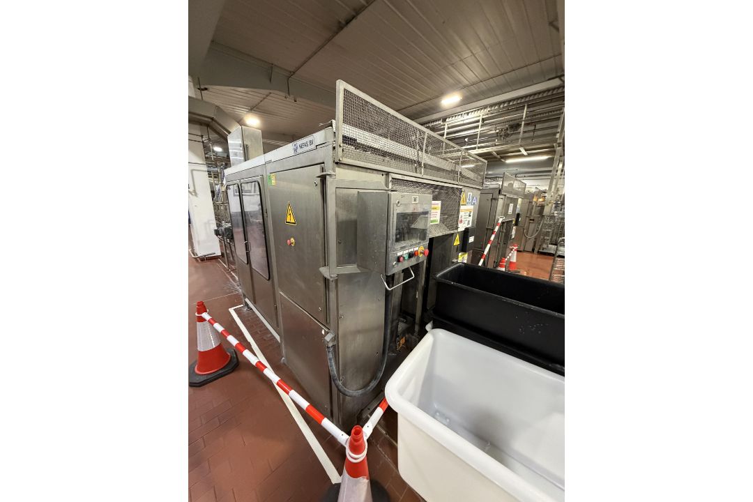 2 x Nepas BV Trolley packers. HPC PB Z4 SLIR. 1997. Spares and Repairs. This lot is Buyer to Remove. - Image 1 of 8