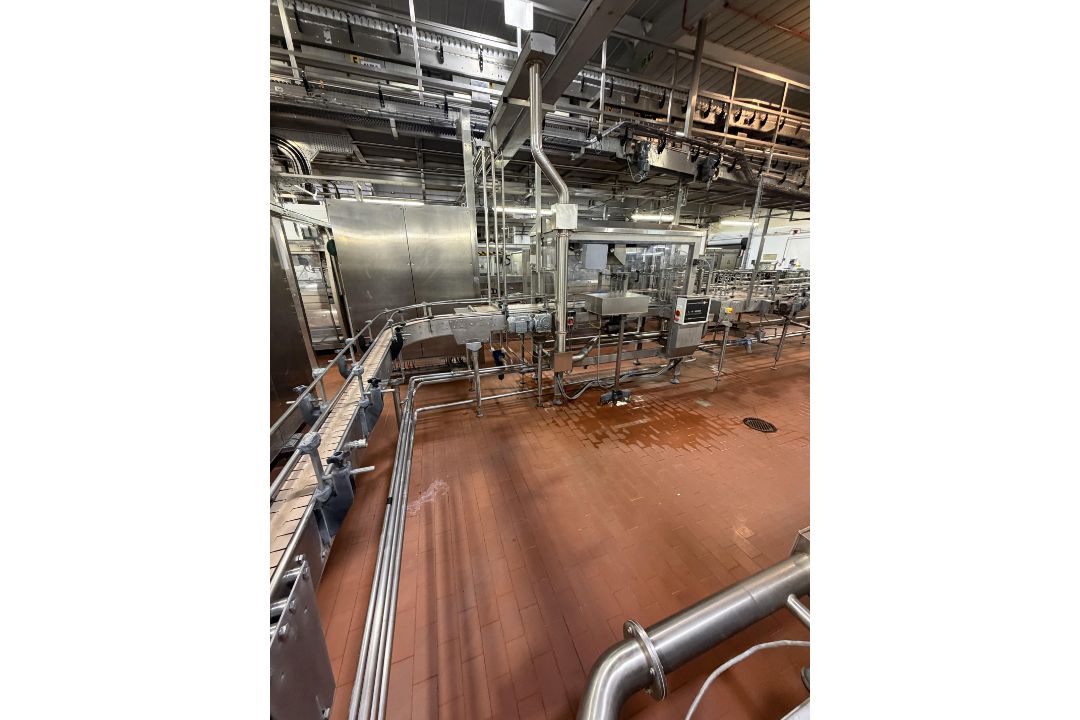 Inline Full Bottle conveyors. Conveyors from Filling to Trolley Packers with Heuft Lane Bottle diver - Image 8 of 13