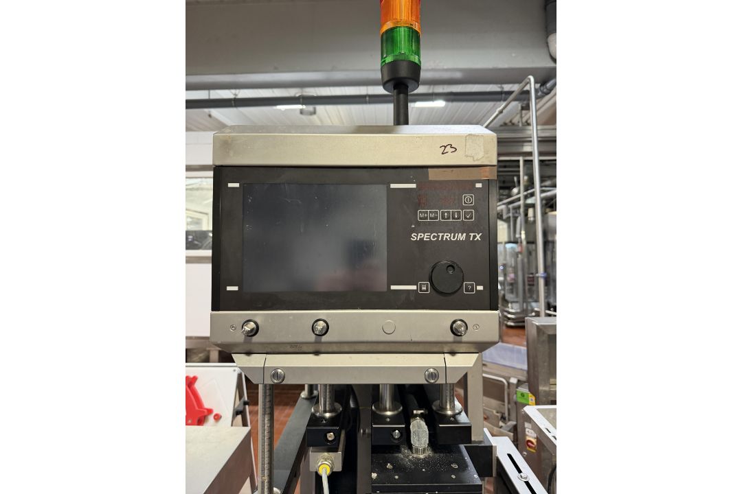 Heuft Spectrum X Cap Checker. Pneumatic bottle reject. This lot is Buyer to Remove. Please note that - Image 1 of 12
