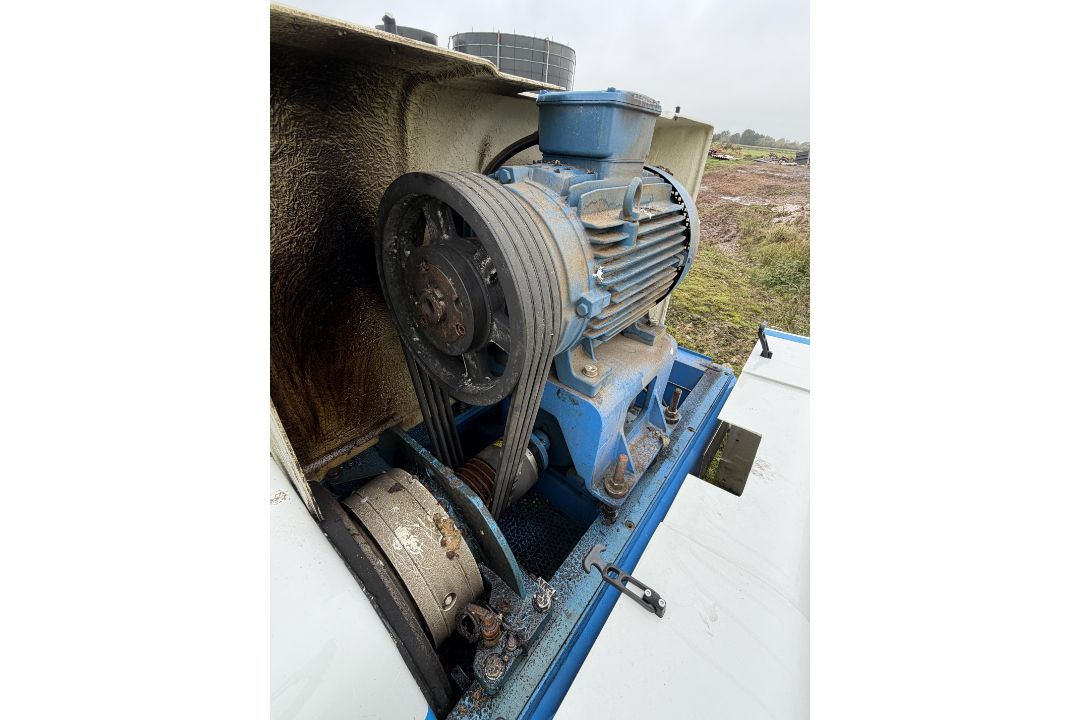 Andritz SAS Centrifuge Decanter, D3LLC30CHF, SN 13287105, YOM 2020, Operating speed 3800 rpm. This l - Image 7 of 12