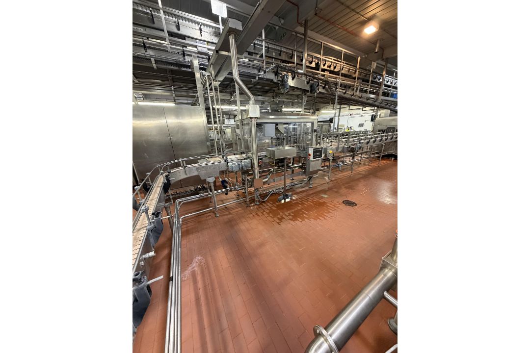 Inline Full Bottle conveyors. Conveyors from Filling to Trolley Packers with Heuft Lane Bottle diver - Image 9 of 13