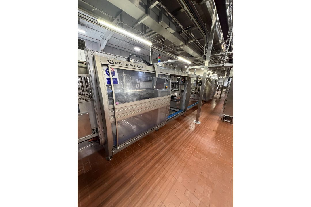 SMI Overwrapper and Shrink Tunnel. SMO DV500S Ergon Divider. SMI LSK40F Shrinkwrapper feeding Heat T - Image 15 of 25