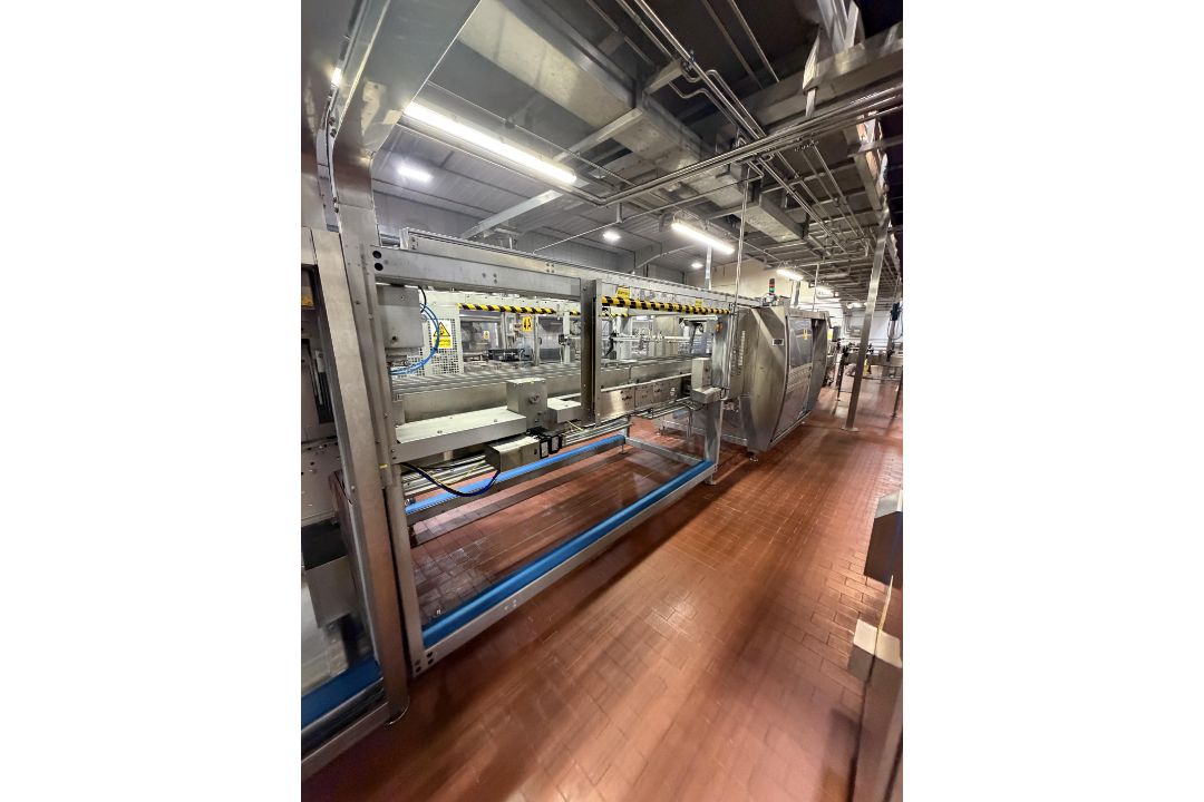 SMI Overwrapper and Shrink Tunnel. SMO DV500S Ergon Divider. SMI LSK40F Shrinkwrapper feeding Heat T - Image 16 of 25