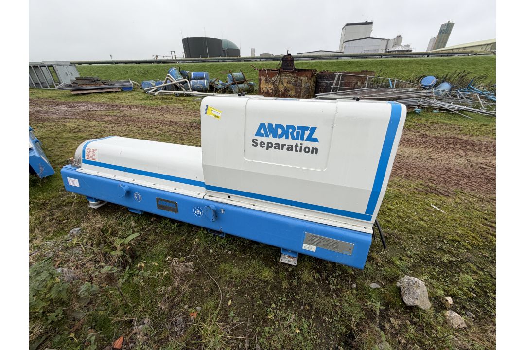 Andritz SAS Centrifuge Decanter, D3LLC30CHF, SN 13287105, YOM 2020, Operating speed 3800 rpm. This l - Image 1 of 12