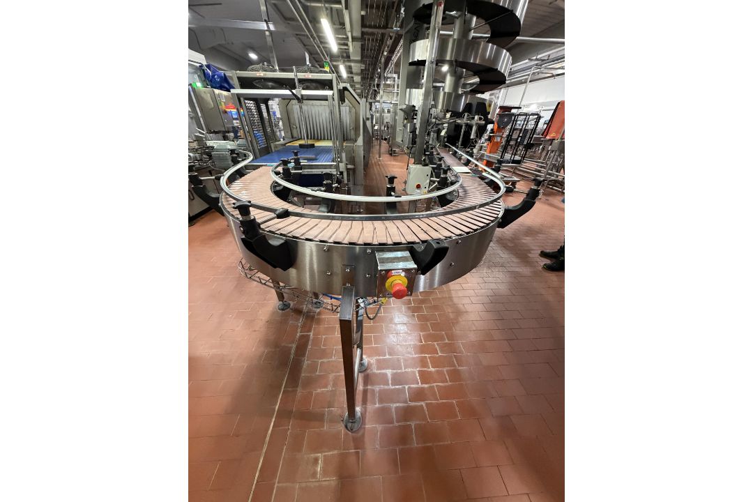 180 Deg bend conveyor. Outfeed from heat Tunnel to Spiralveyor. This lot is Buyer to Remove. Please - Image 1 of 3