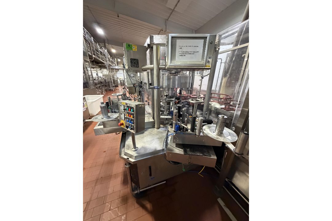 Stork PFS240/220-8 Filler. YOM 1997. Simatic HMI Control panel. 40 filling heads with Capper and Cap - Image 18 of 22