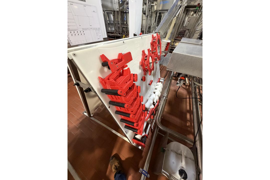 Heuft Spectrum X Cap Checker. Pneumatic bottle reject. This lot is Buyer to Remove. Please note that - Image 9 of 12