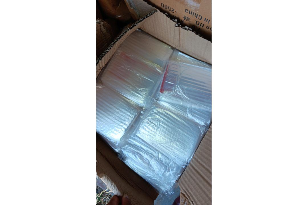 Contents of Container to Include: Large Quantity of Rain Ponchos (Excludes shipping container) - Image 4 of 5
