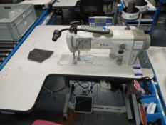 Durkopp Adler 867 Classic Walking Foot Sewing Machine (Type 0867 990203, 867-190322-M, Serial Number