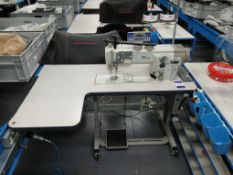 Durkopp Adler 867 Classic Walking Foot Sewing Machine (Type 0867 990203, 867-190322-M, Serial Number