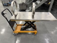 Scissor Lift Trolley, Force Mobile Manual Lift Table (2019) 1.3 x 0.5 x 0.77m max height.