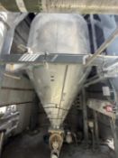 Solitec 316 SS Powder Silo 1. Approx 75 Tonne capacity subject to material. Fitted with a single ton