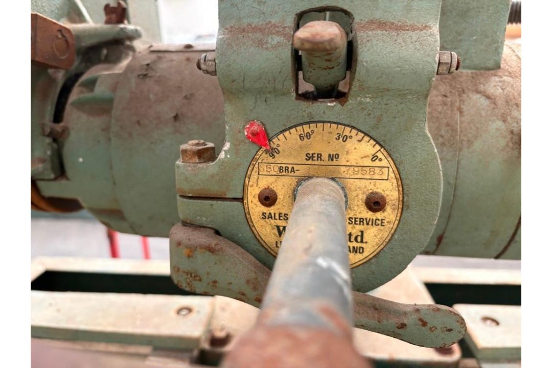 Wadkin Bursgreen BRA350 radial arm saw - S/N 79583 - 3PH. Please note there is a £20 Plus VAT Lift O - Image 4 of 6