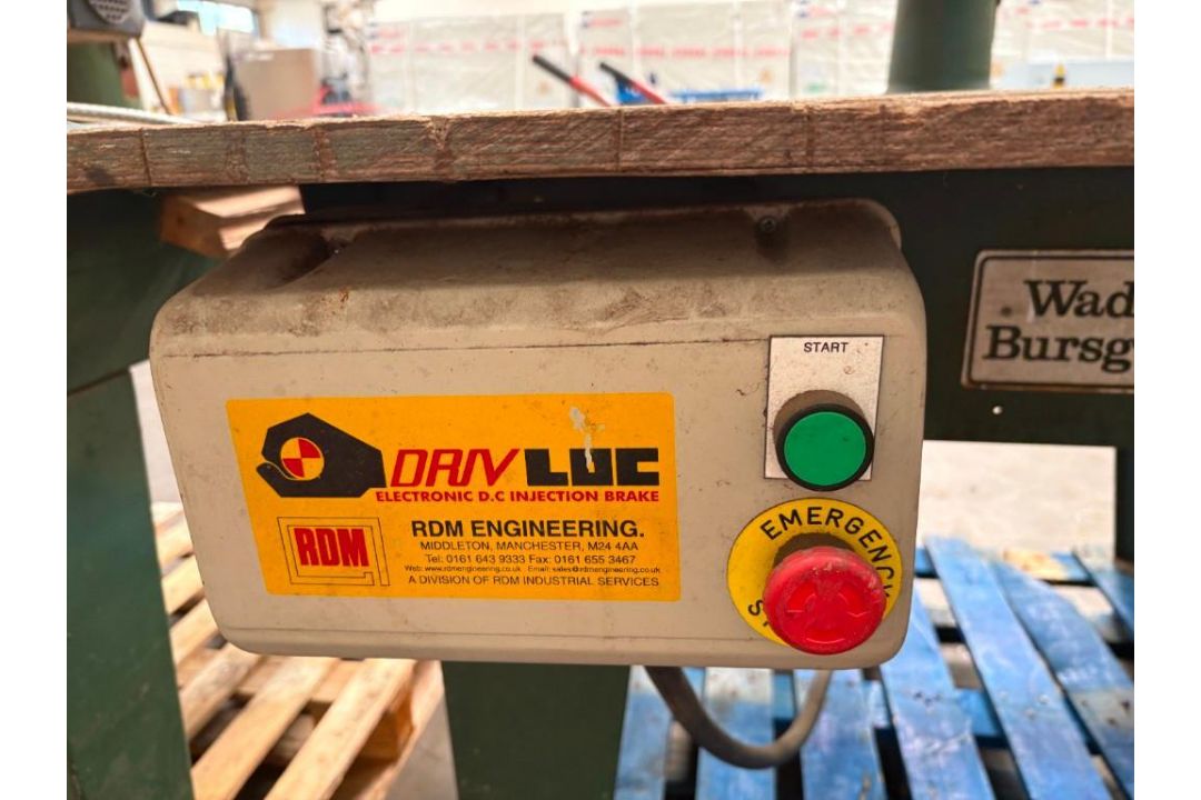 Wadkin Bursgreen BRA350 radial arm saw - S/N 79583 - 3PH. Please note there is a £20 Plus VAT Lift O - Image 6 of 6