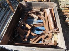 2x pallets of various scaffolding components- stillage included. See pictures. Please note there is