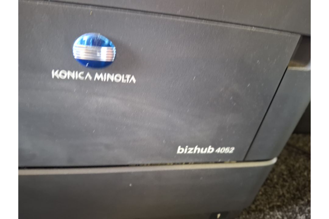 Bizhub 4052 multi format printer - Image 2 of 5