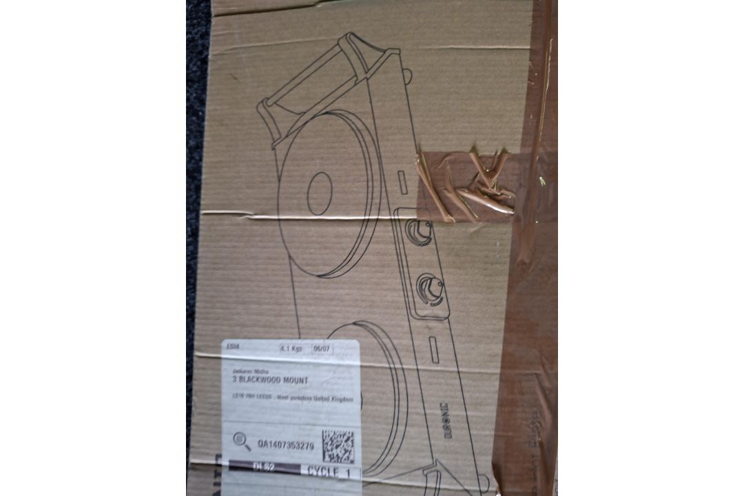Duronic HP255 240v twin stove - Image 3 of 3