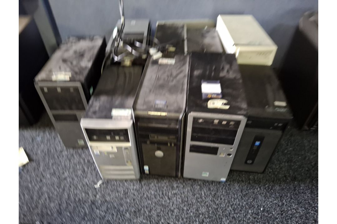9 Various desktop computers (drives removed) - Image 1 of 3