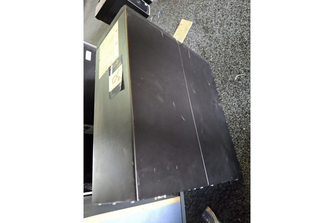 APC 2200 UPS - Image 3 of 3