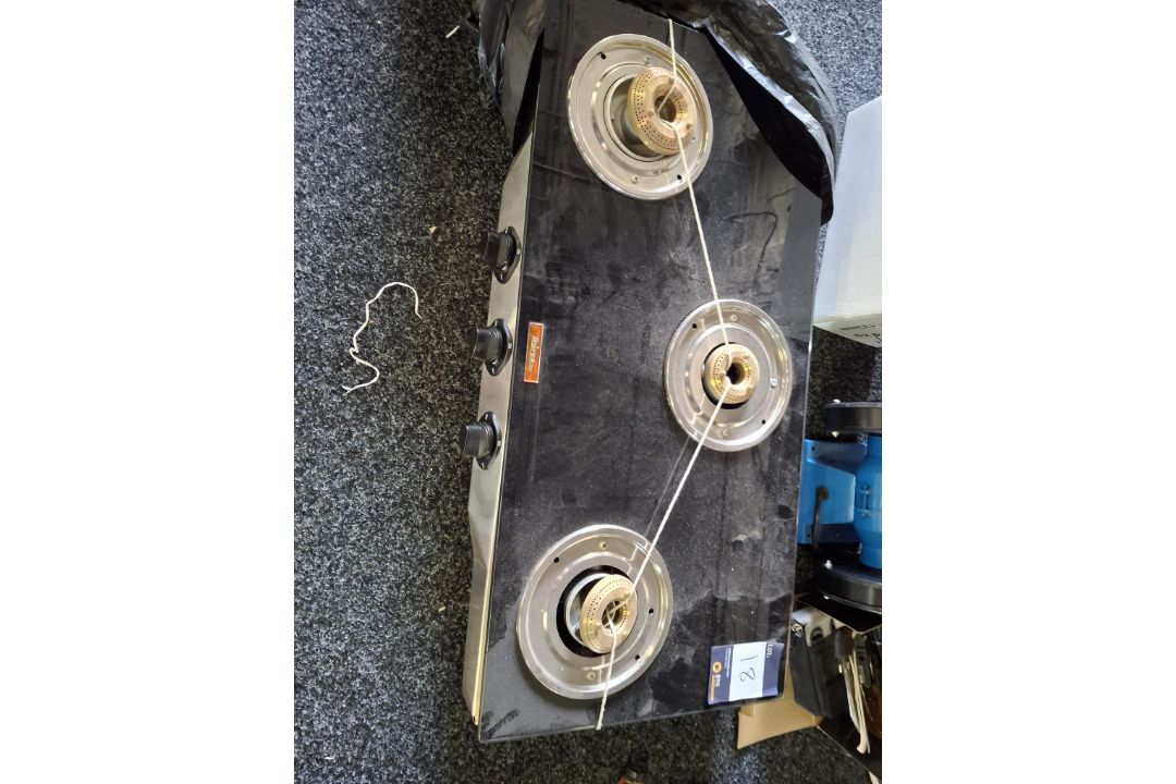 Surya max 3 hob gas stove - Image 1 of 4