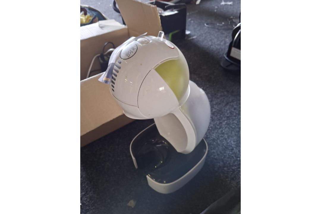 Nescafe Dolce Gusto pod machine - Image 2 of 3