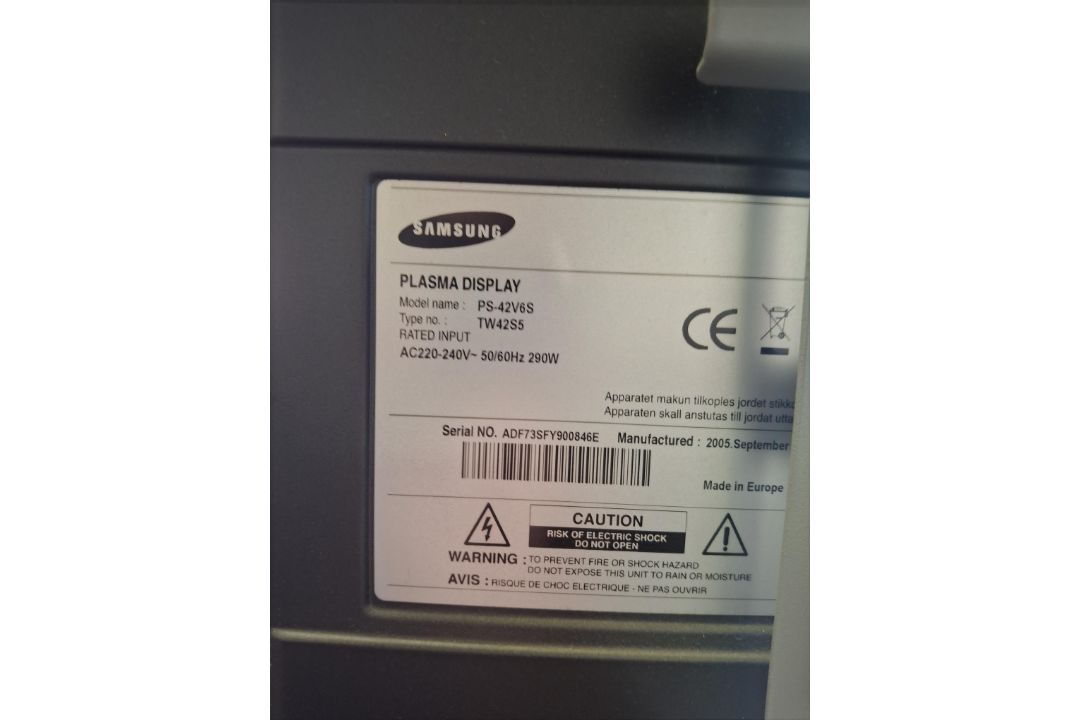 Samsung PS-42V65 42� television on mobile stand with Panasonic DVD/VHS combi and Sky Digibox - Image 4 of 4