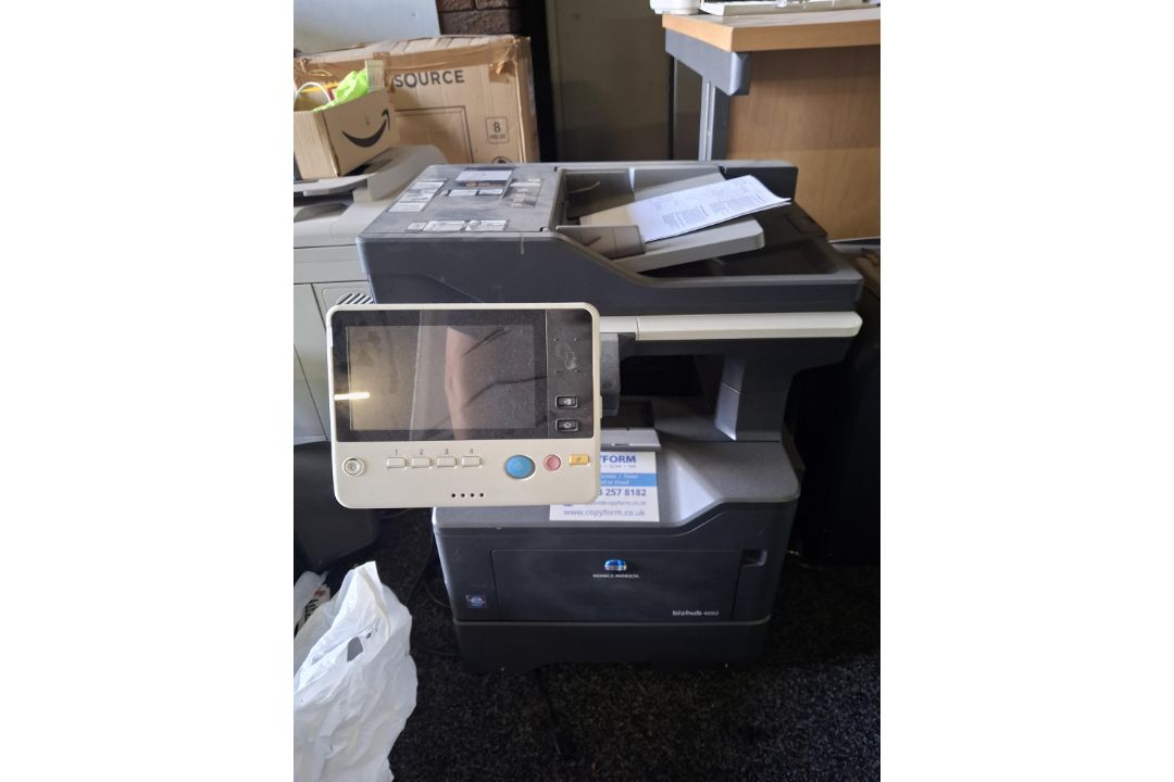 Bizhub 4052 multi format printer - Image 1 of 5