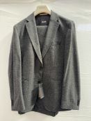 Hugo Boss 2pc suit - size 40 - RRP£635