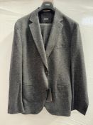 Hugo Boss 2pc suit - size 48 - RRP£635