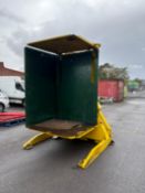 Payne pallet inverter; S/N 1408; MAX LOAD 2000kg.