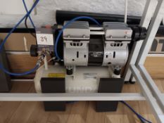 Hyundai HY5508 8L electric air compressor