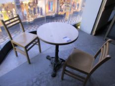 Circular pine table with 2 chairs