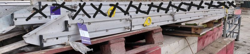 Aluminium ladder, approx 4m