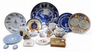 Commemorative - a Royal Doulton Coronation of His Majesty King George V 1911 plate;   other