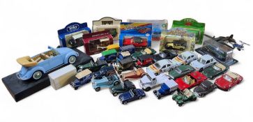 A Maisto Volkswagen Cabriolet 1951, special edition, 1:18 scale die cast car, pale blue, cream