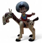 A scarce Sacul lead figure of Hank and Silver King, v.good condition