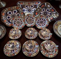 Antiques and Collectibles Online Auction