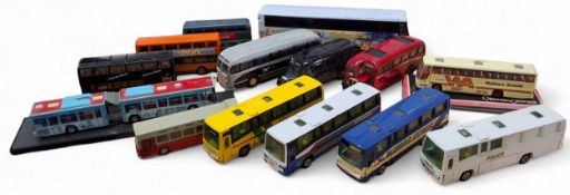 Die-cast passenger vehicles - Corgi - 97170 Burlingham Seagull coach; RAF Bedford OB Air Passenger
