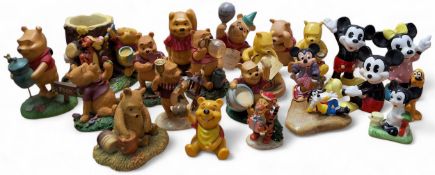 Disney interest - A Winne the Pooh and Tigger desk pen/pencil holder; a Border Fine Arts Pooh with